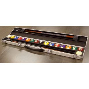 Set de bile cu geanta aramith 57,2mm tournament si cu loc pt. tac