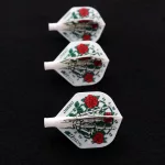 Fluturas darts Cuesoul TERO AK4, alb, model cu trandafir, forma standard