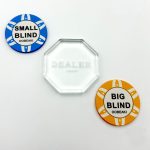 Set poker cu 500 jetoane, 13,5g jetoane cu insertie metalica cu carti 100% plastic