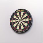 Tinta darts Target Dimitri van den Bergh cu doua seturi de sageti si linie de aruncare