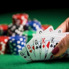 Set de poker si accesorii